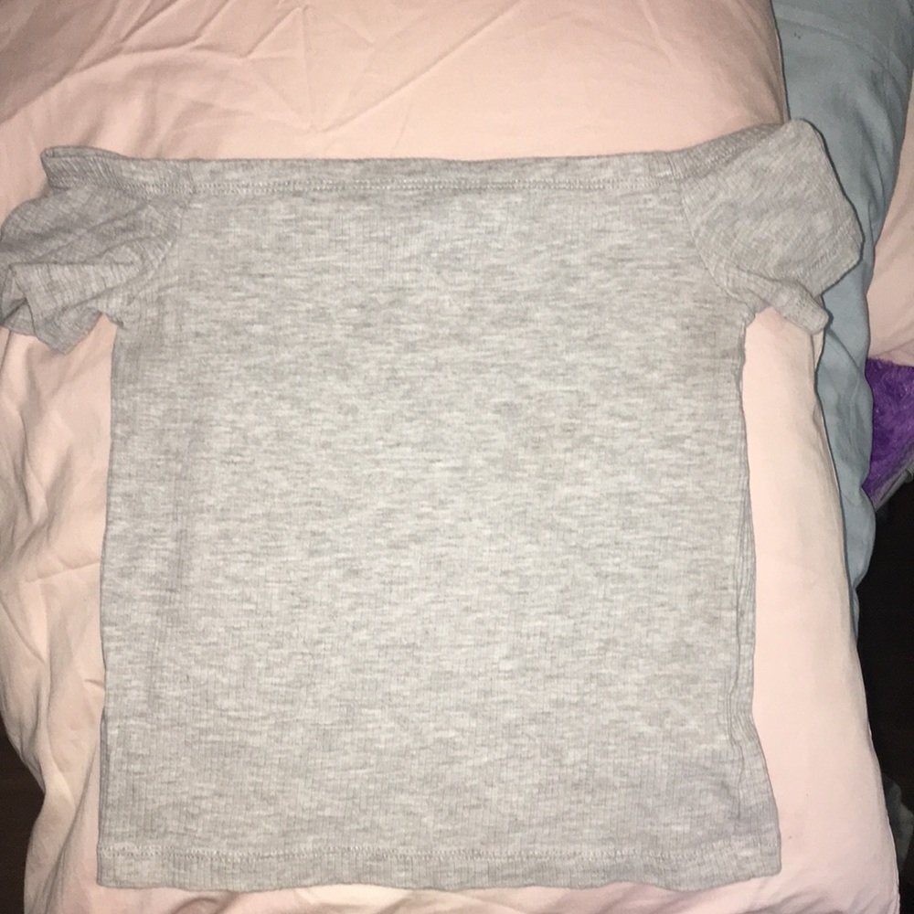 grey off the shoulder crop top